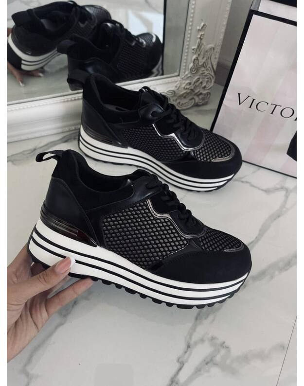 Laisvalaikio batai FENDER BLACK