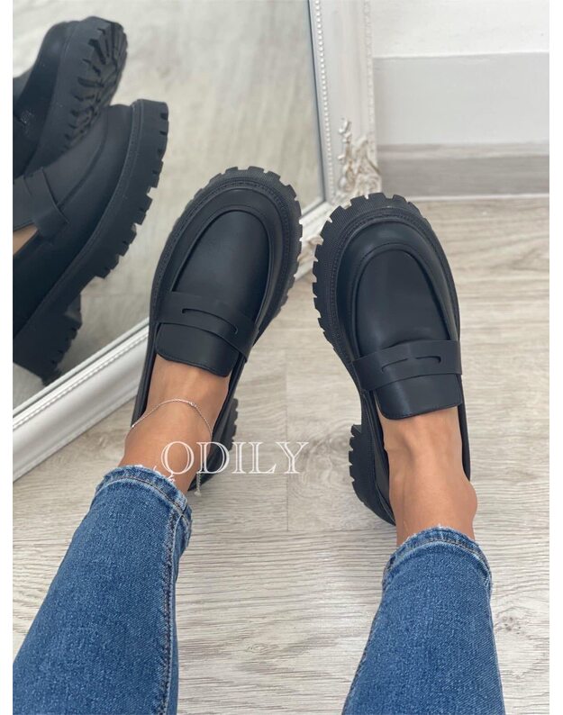 Laisvalaikio batai PRETTYS BLACK 