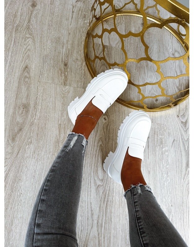 Laisvalaikio bateliai KATERIN WHITE