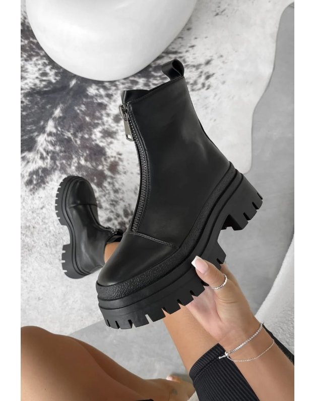 Aulinukai  MAJARA BLACK